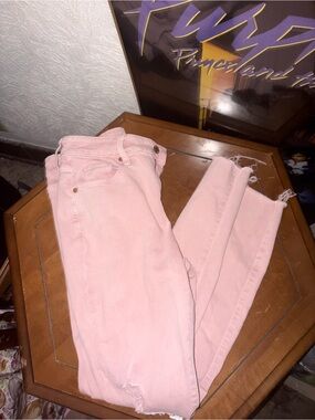Universal Thread Skinny Pink Frayed-Hem Jeans
